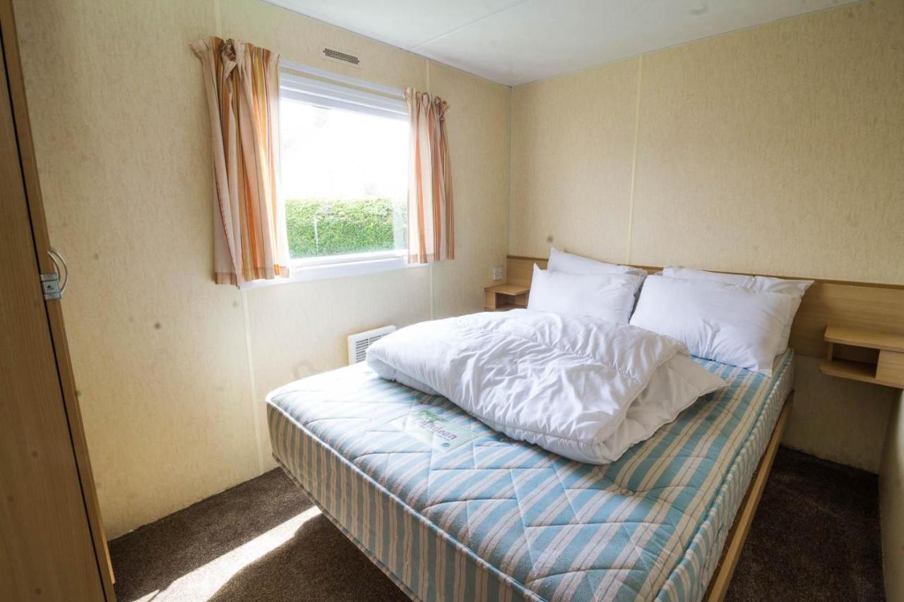 Lovely 3 Bed, 8 Berth Caravan For Hire In Skegness, Lincolnshire Ref 35120Sd 라우스 외부 사진